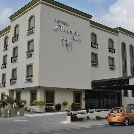 Hotel Alameda Express Matamoros  Exterior foto